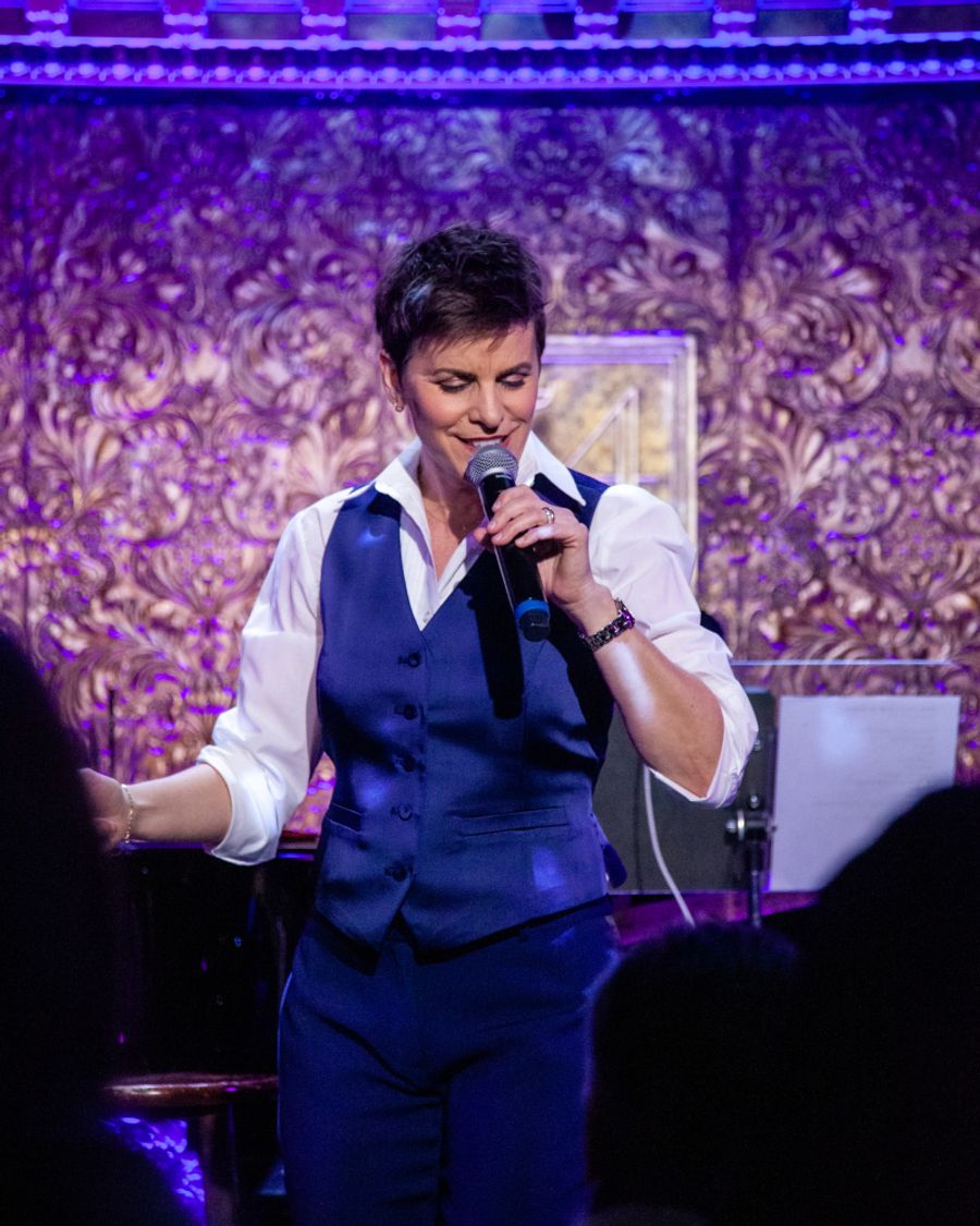 Review: JENN COLELLA Hip, Hot, and High-Caliber at 54 Below Image
