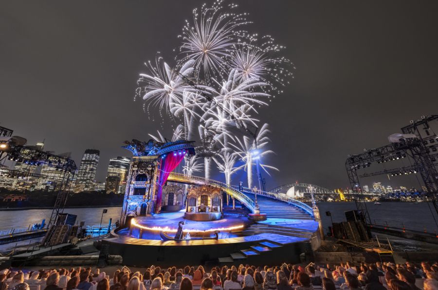 REVIEW: THE PHANTOM OF THE OPERA Returns to Handa Opera On Sydney Harbour With A Revival Of Simon Phillips’ 2022 Production. Image