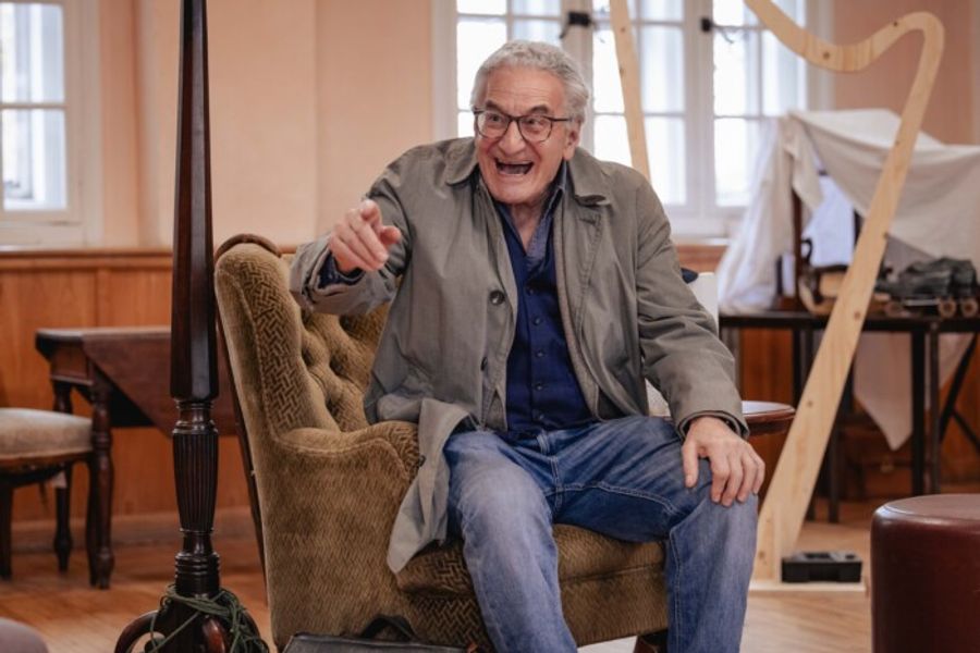 Photos: THE PRICE in Rehearsal at the Marylebone Theatre Image