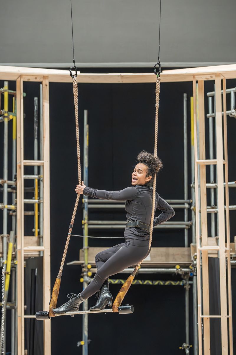 Photos: Oliver Tompsett, Samantha Barks, and More in Rehearsal For THE GREATEST SHOWMAN — photo 12 of 12