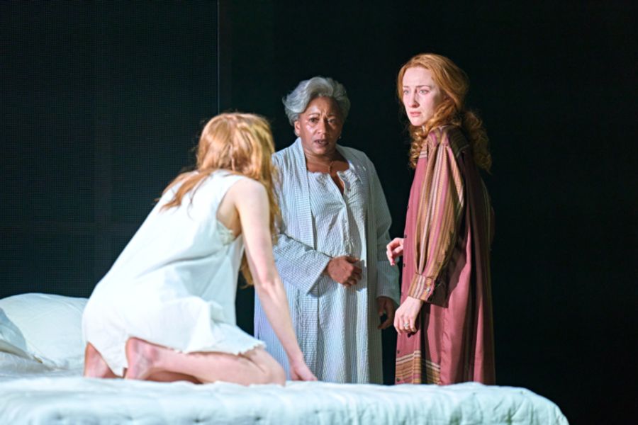 Photos: Sadie Sink and Noah Jupe in ROMEO & JULIET Image