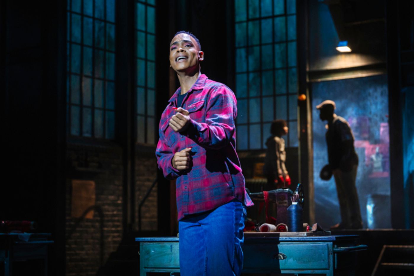 Photos: Johannes Radebe, Matt Cardle, and More in KINKY BOOTS  Image