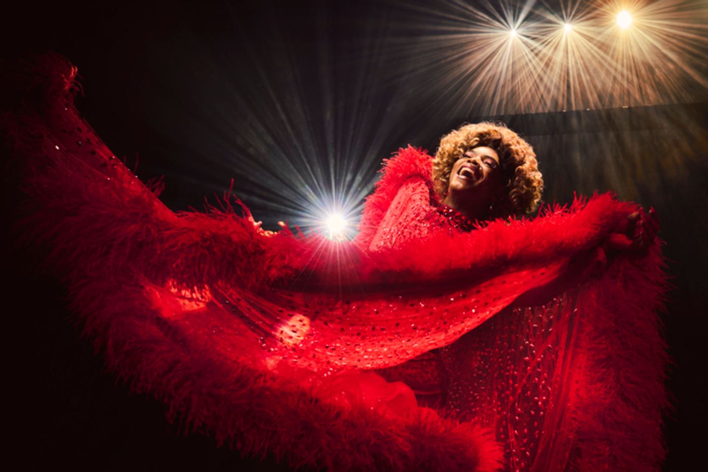 Photos: Johannes Radebe, Matt Cardle, and More in KINKY BOOTS  Image
