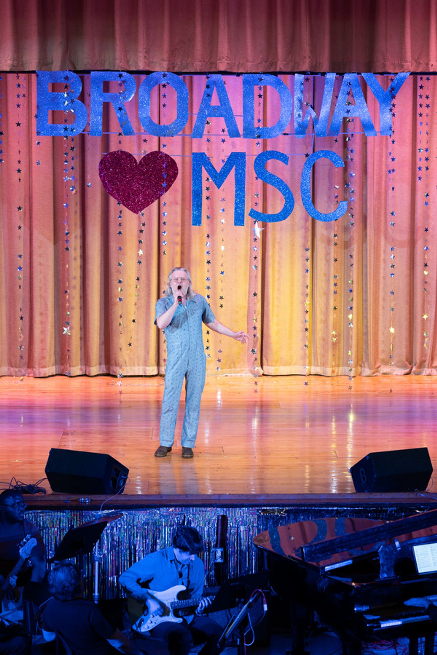 Photos: Broadway Stars Come Out In Support Of The Manhattan School For Children  Image