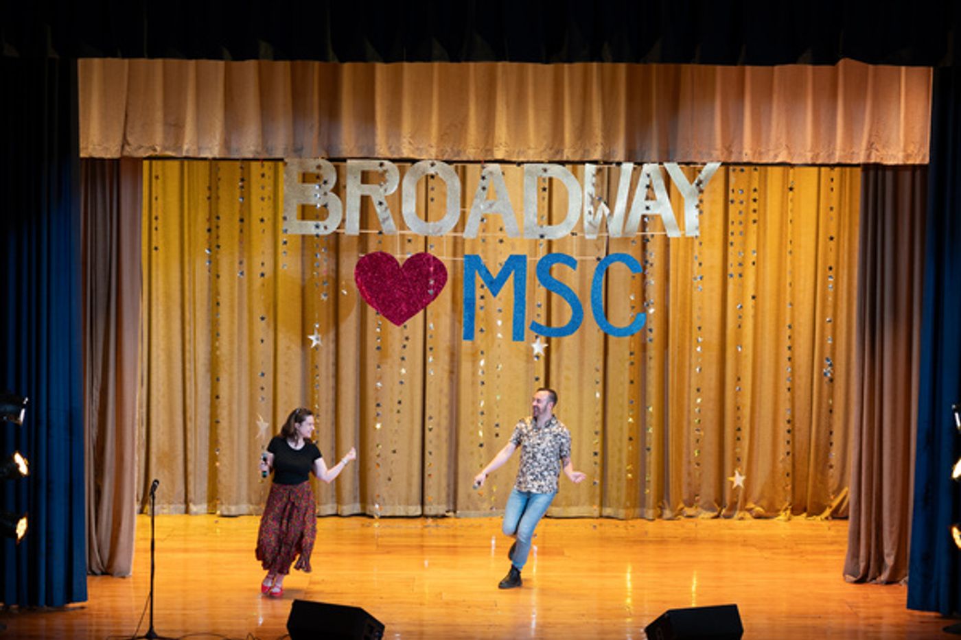 Photos: Broadway Stars Come Out In Support Of The Manhattan School For Children  Image