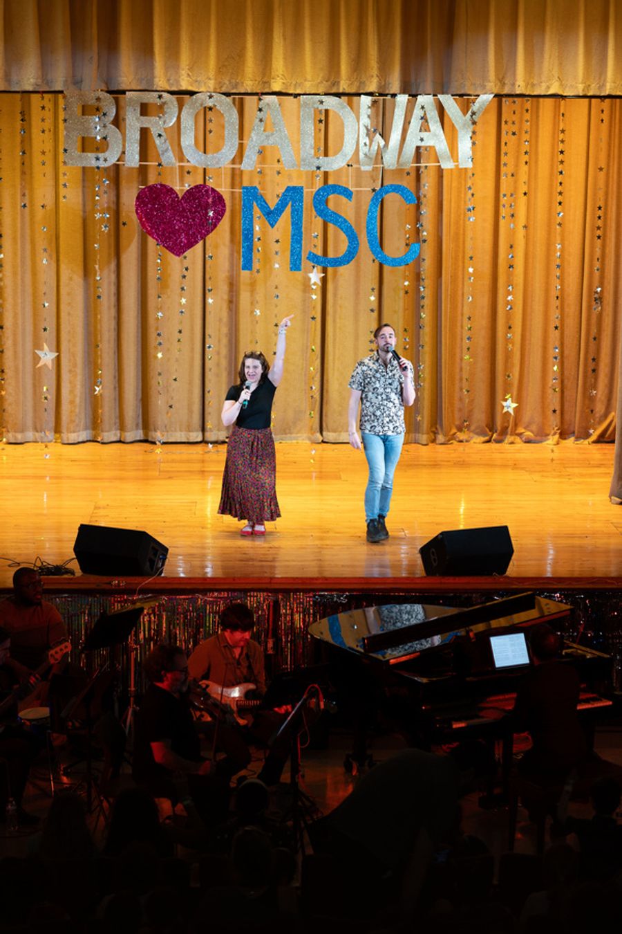 Photos: Broadway Stars Come Out In Support Of The Manhattan School For Children Image