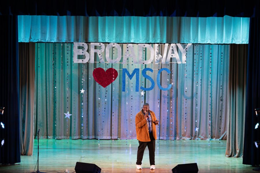 Photos: Broadway Stars Come Out In Support Of The Manhattan School For Children Image