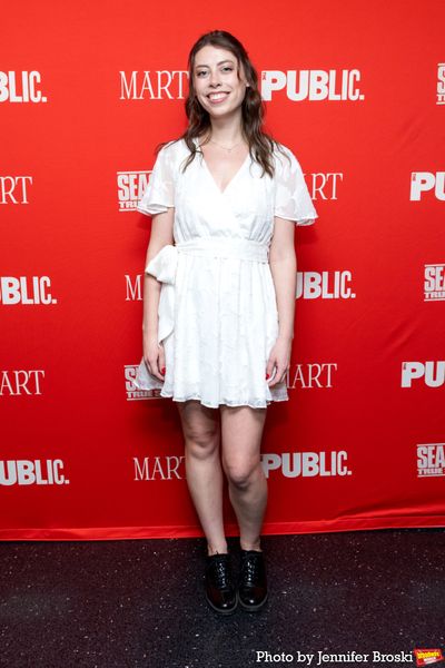 Mary Kate Baughman Photo