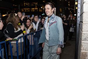 Reeve Carney Photo