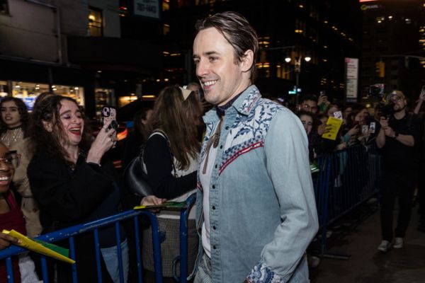 Reeve Carney Photo