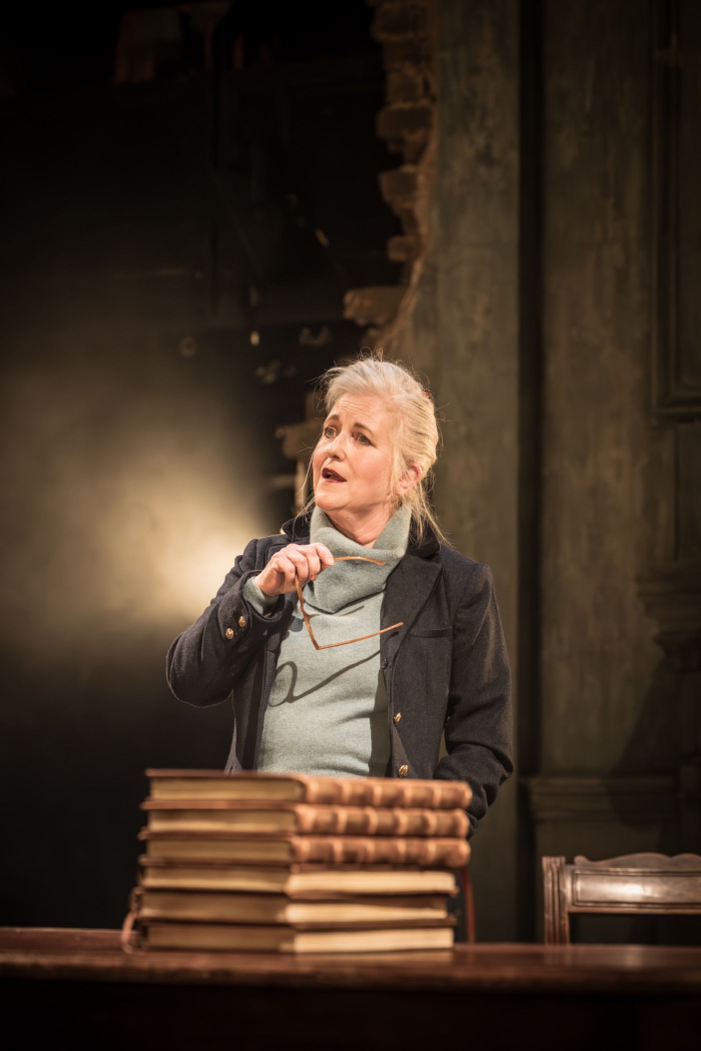 Photos: Rakie Ayola, Sylvestra Le Touzel, Cherrelle Skeete in THE AUTHENTICATOR in the UK Photos: Rakie Ayola, Sylvestra Le Touzel, Cherrelle Skeete in THE AUTHENTICATOR in the UK Image