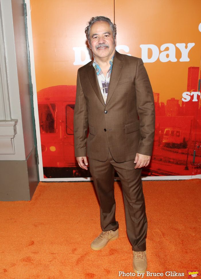 Photos: DOG DAY AFTERNOON Company on the Opening Night Red Carpet — photo 19 of 65