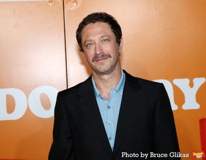 Photos: DOG DAY AFTERNOON Company on the Opening Night Red Carpet — photo 9 of 65
