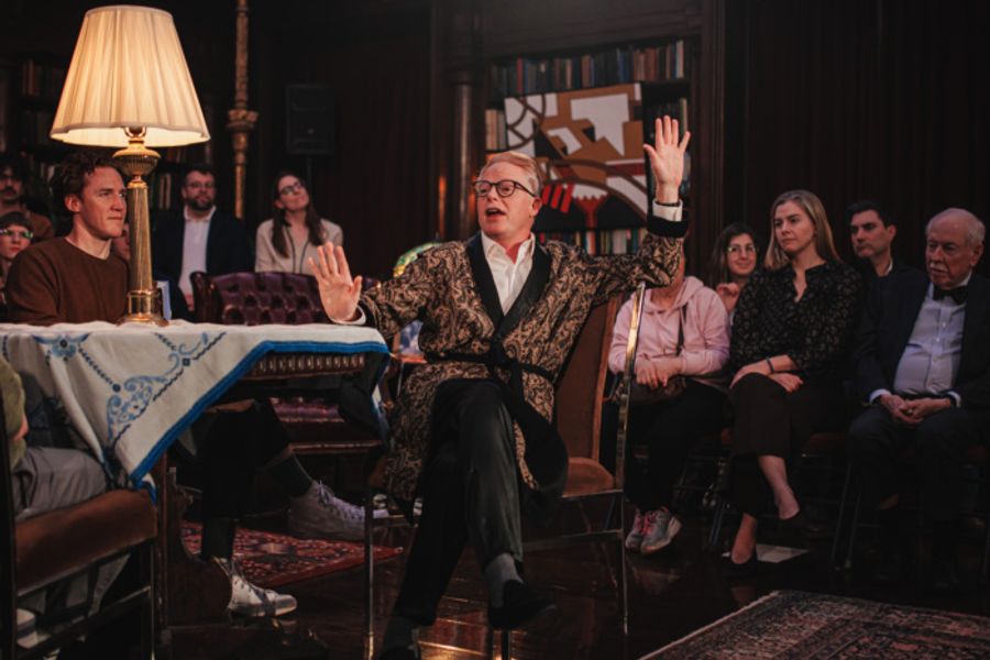 Photos: Jesse Tyler Ferguson as Truman Capote in TRU Off-Broadway Image