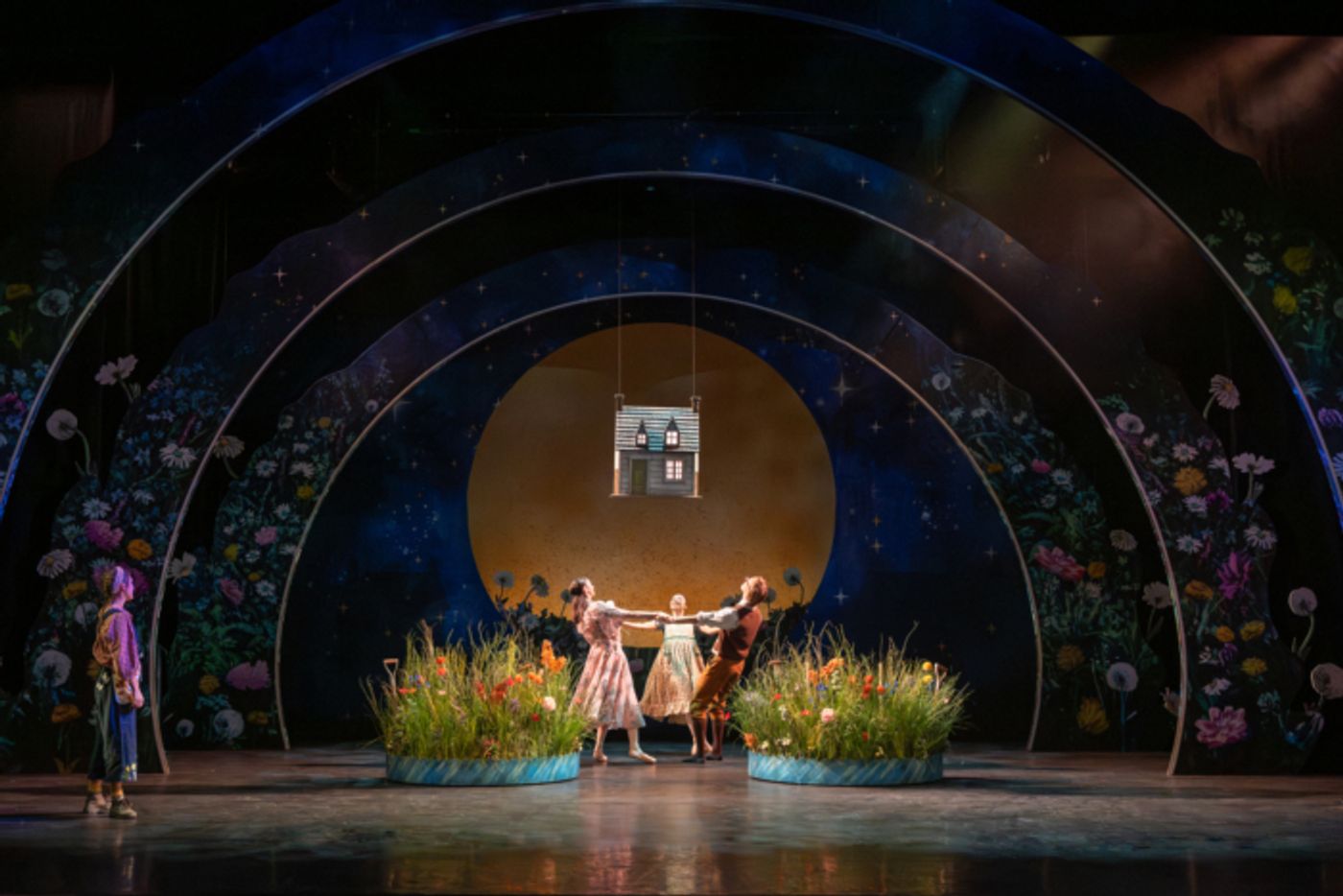 Photo: MY FIRST BALLET: CINDERELLA UK Tour First Look  Image