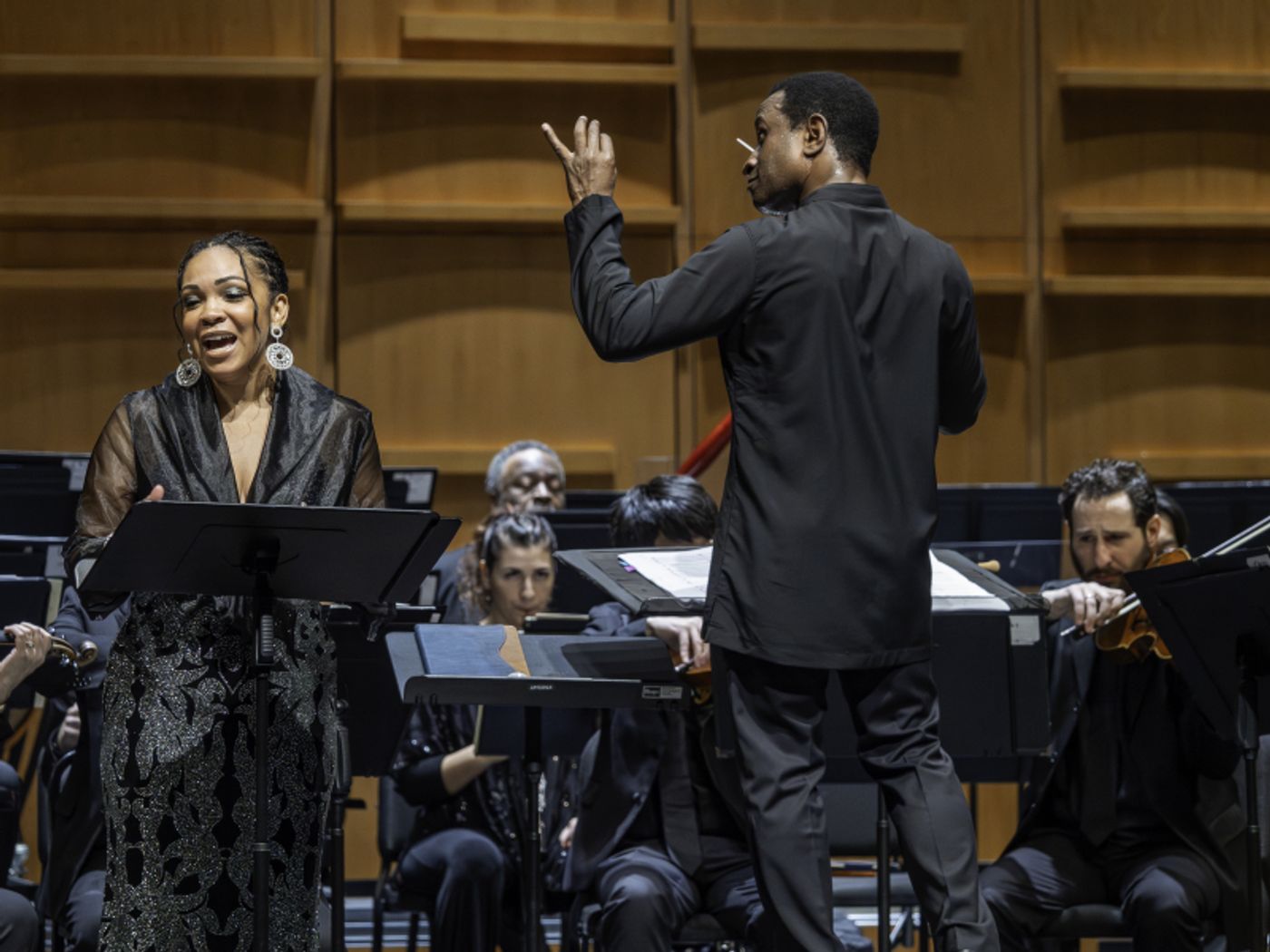 Review: ANTONÍN DVOŘÁK’S NEW WORLD SYMPHONY at Knight Theater  Image