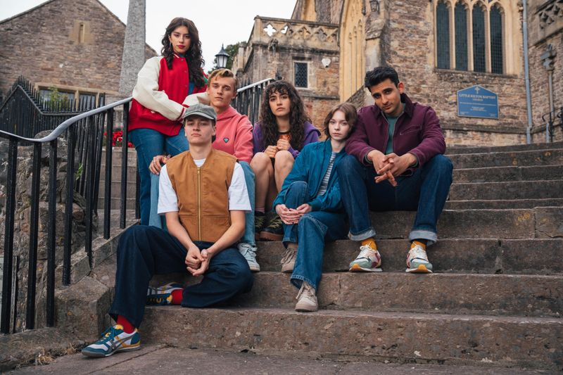 Photos: Emma Myers Returns in A GOOD GIRL’S GUIDE TO MURDER Season 2 First Look — photo 7 of 12