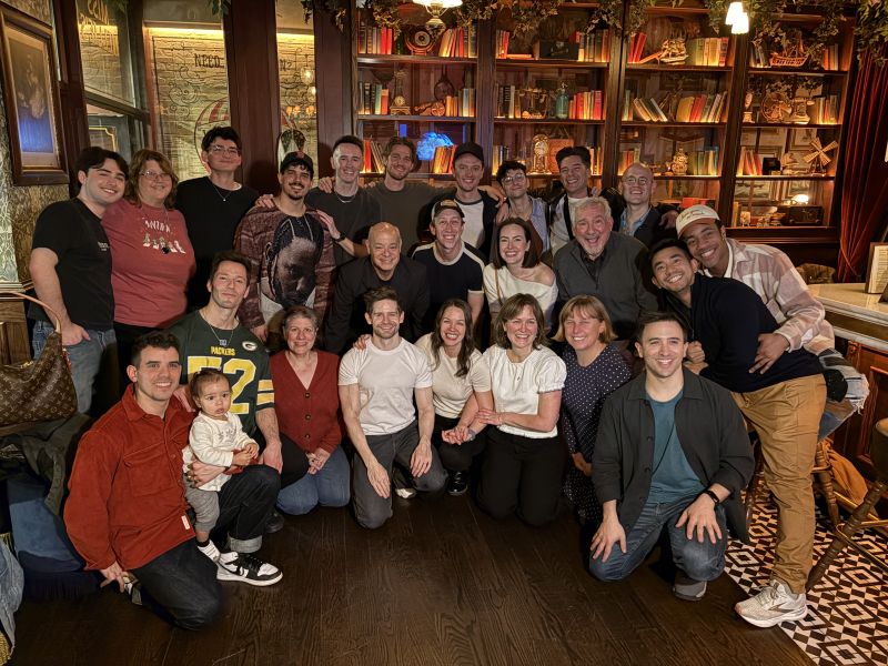 Photo: Original NEWSIES Stars Reunite For 14th Anniversary — photo 1 of 1