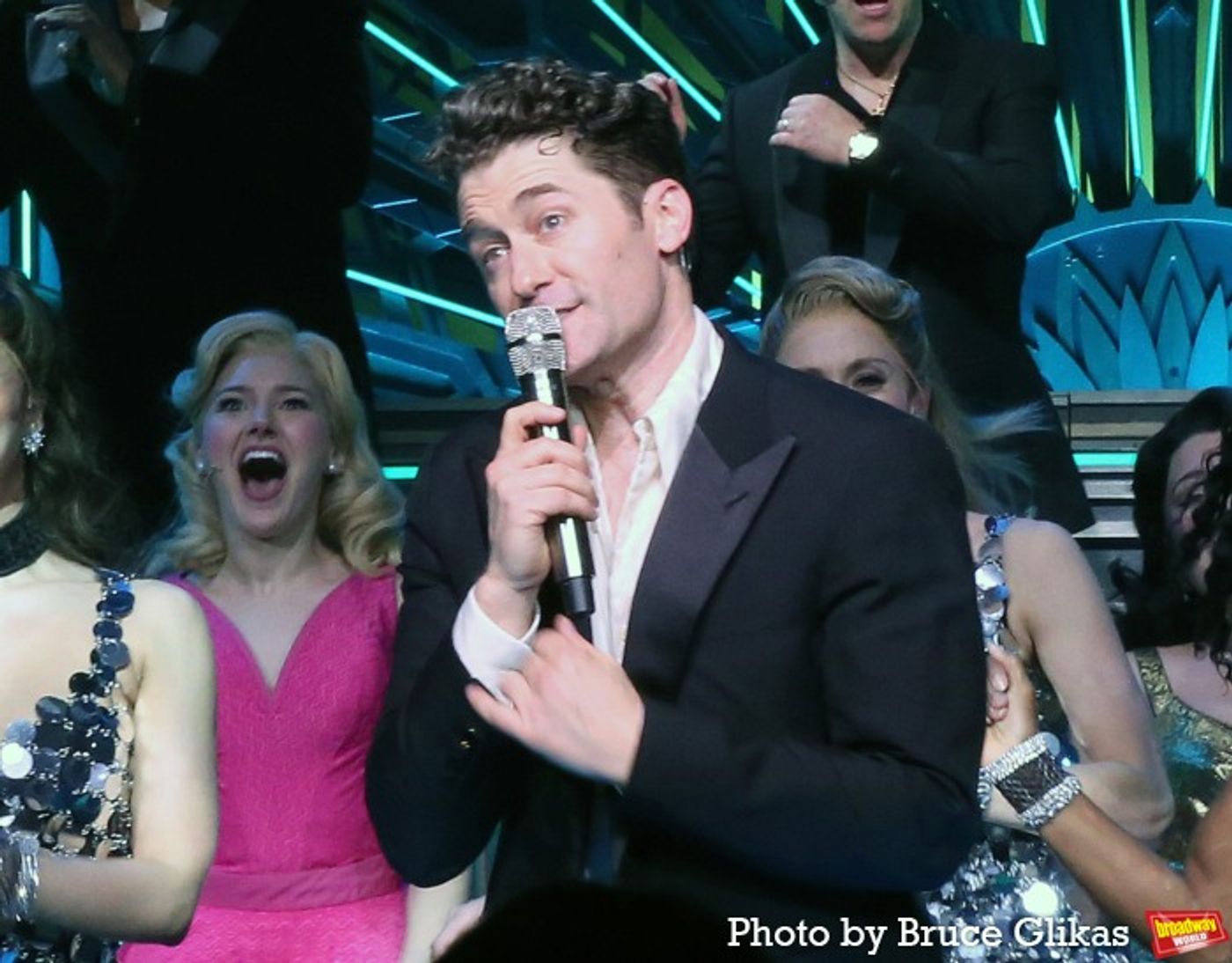 Photos: Matthew Morrison, Debbie Gravitte and Isa Briones Take First Bows in JUST IN TIME  Image