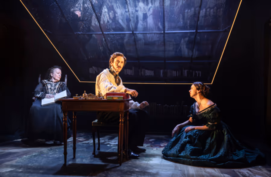 Review: VICTORIA: A QUEEN UNBOUND, Watermill Theatre Image