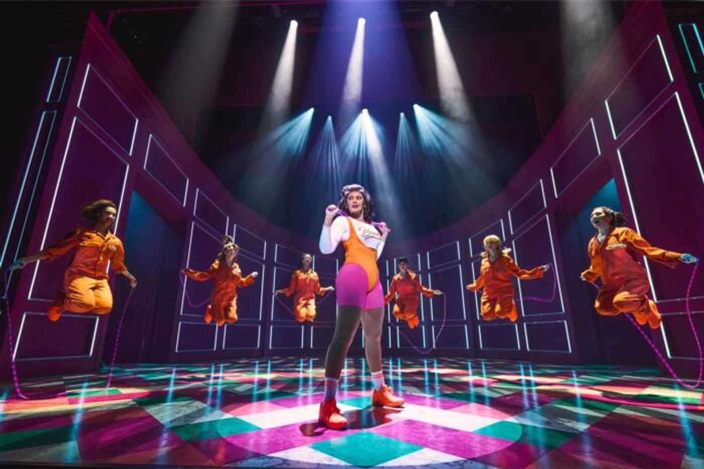 Photos: Amber Davies and More in LEGALLY BLONE UK and Ireland Tour  Image