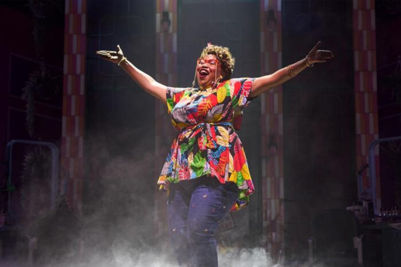 Photos: Amber Davies and More in LEGALLY BLONE UK and Ireland Tour  Image