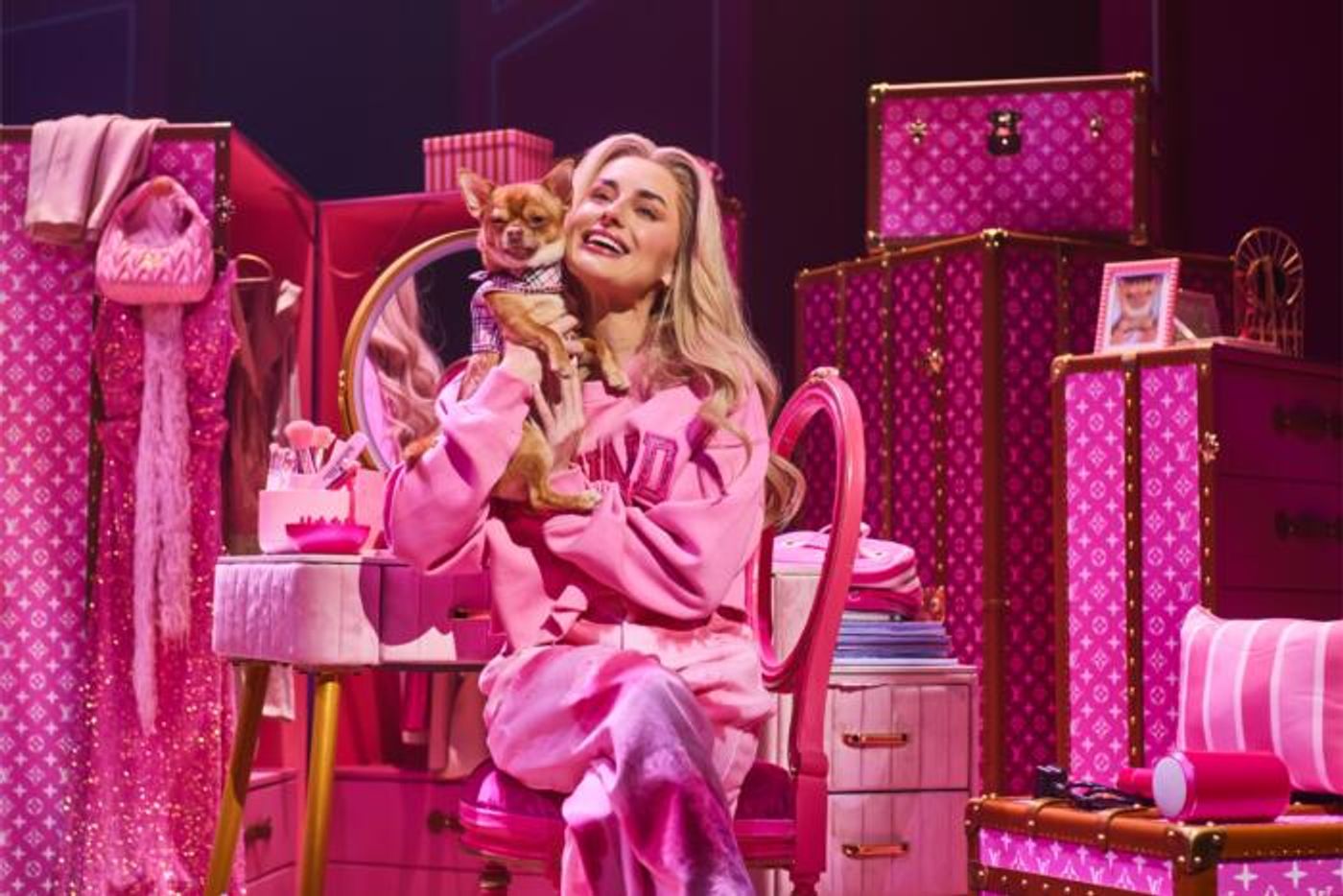 Photos: Amber Davies and More in LEGALLY BLONE UK and Ireland Tour  Image