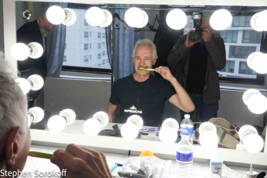 PHOTOS: Jason Graae Brings IT'S A GRAAE NIGHT FOR SINGING to 54 Below Image