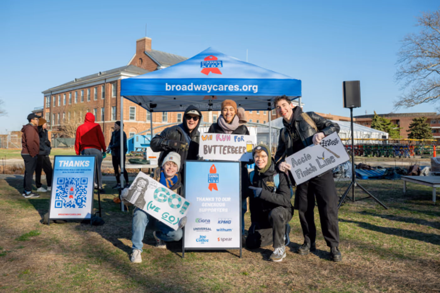 Photos: NYCRUNS Spring Fling 5K Raises $95,227 for Broadway Cares  Image