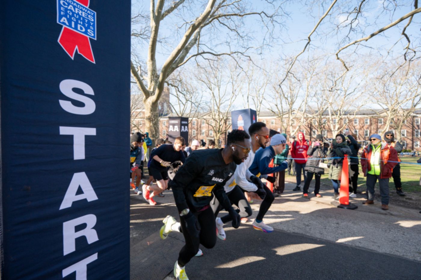 Photos: NYCRUNS Spring Fling 5K Raises $95,227 for Broadway Cares  Image