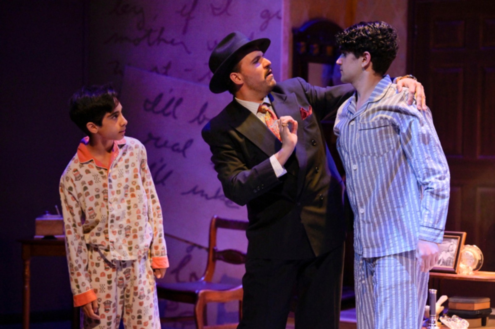 Photos: First Look at Neil Simon's LOST IN YONKERS at Center REP — photo 7 of 15