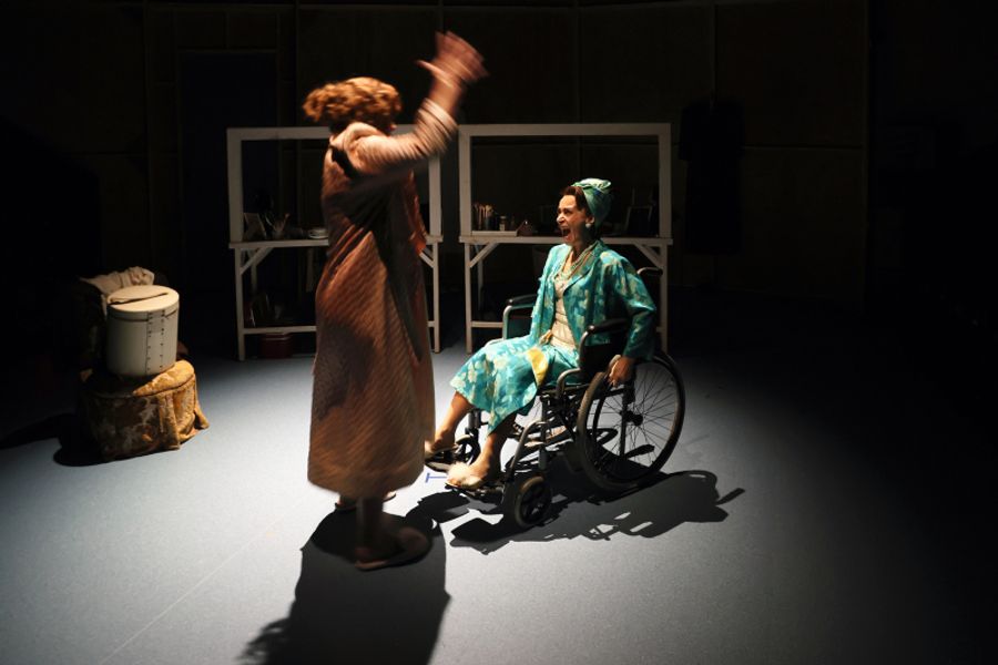 BETTE AND JOAN – fame, fear, fervour, and feuding Image