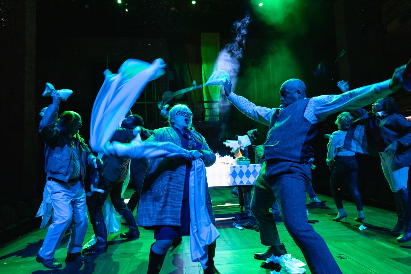 Photos: THE MERRY WIVES OF WINDSOR At Chicago Shakespeare — photo 2 of 7