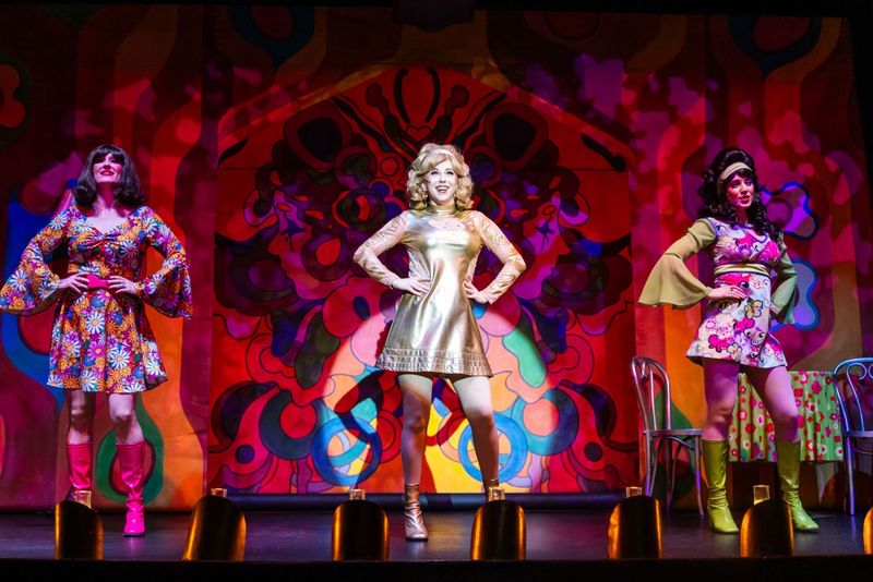Review: 009, LICENSE TO THRILL at The Gaslight Theatre Image