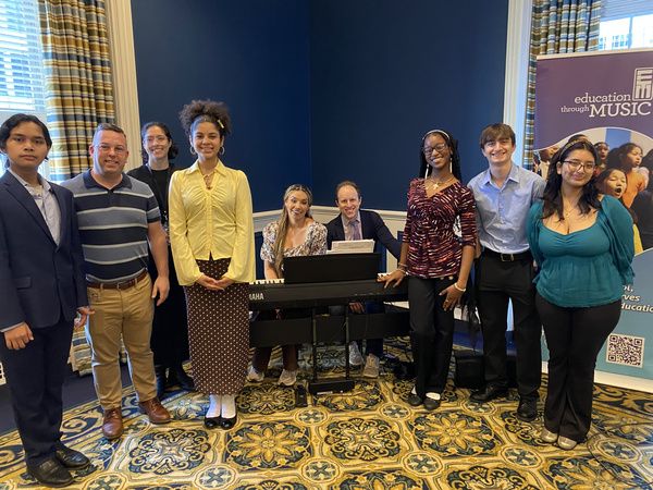 Photos: HAMILTON's Morgan Anita Wood & CHESS' Ian Weinberger Perform with NYC Students — photo 4 of 4