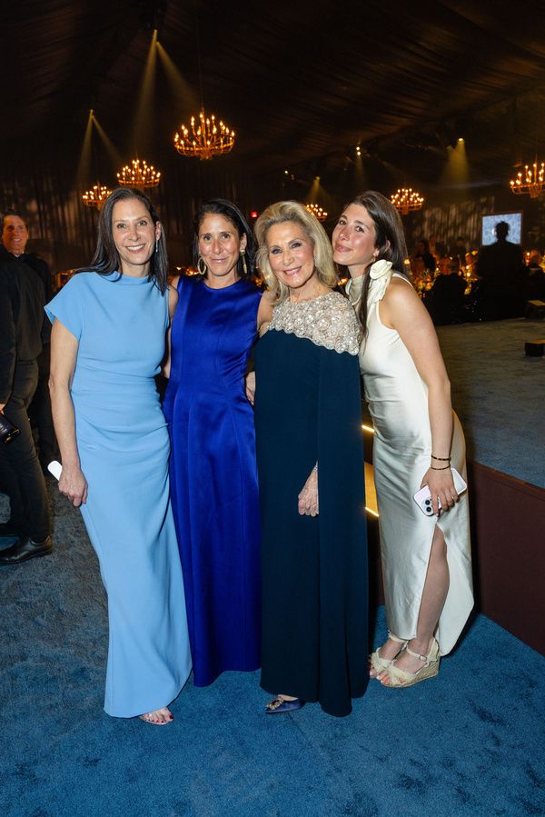 Photos: Norton Museum of Art Raises Nearly Million at Annual Gala — photo 8 of 27