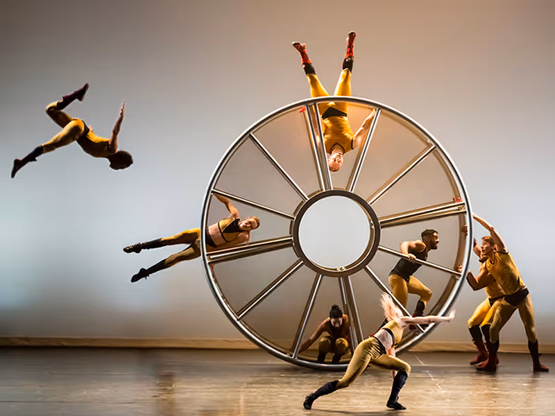 Review: DIAVOLO’s ESCAPE is a Gravity-Defying Celebration of Human Creativity Image