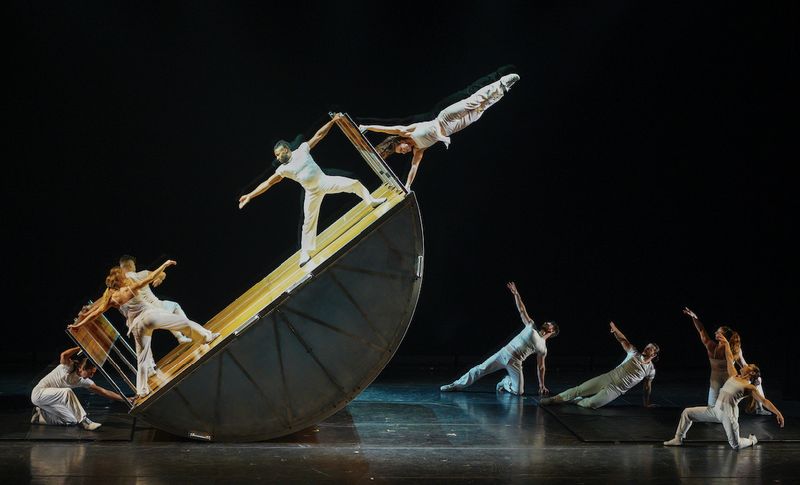Review: DIAVOLO’s ESCAPE is a Gravity-Defying Celebration of Human Creativity Image