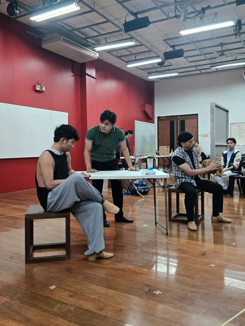 PHOTOS: Take a Peek at Jasmine Curtis-Smith, Royce Cabrera in ENDO — photo 9 of 9