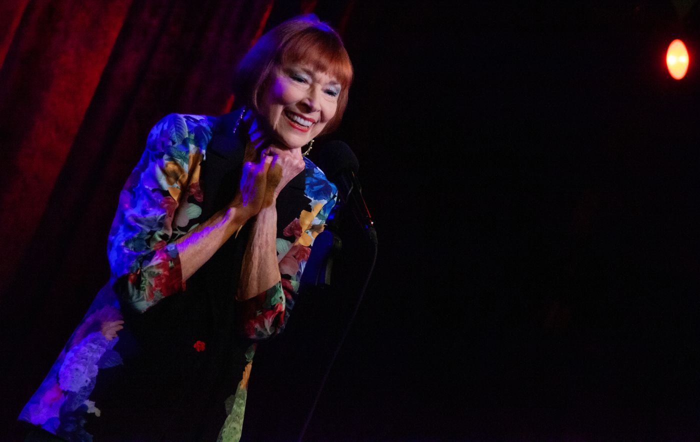 Review: Karen Akers' COME WITH ME TO PARIS! at Birdland Très Magnifique Review: Karen Akers' COME WITH ME TO PARIS! at Birdland Très Magnifique Image