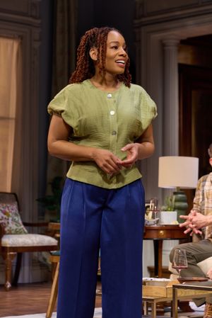 Anika Noni Rose Photo