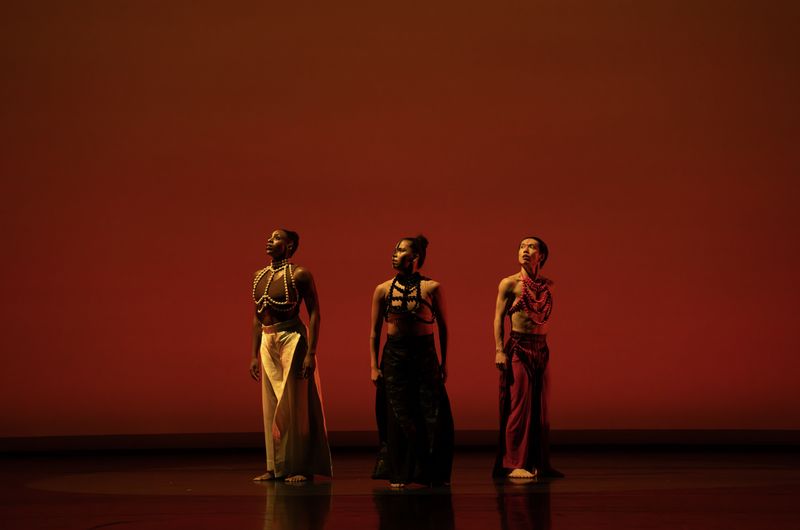 Review: Hubbard Street Dance Has (Re)Discovered Its Voice Image
