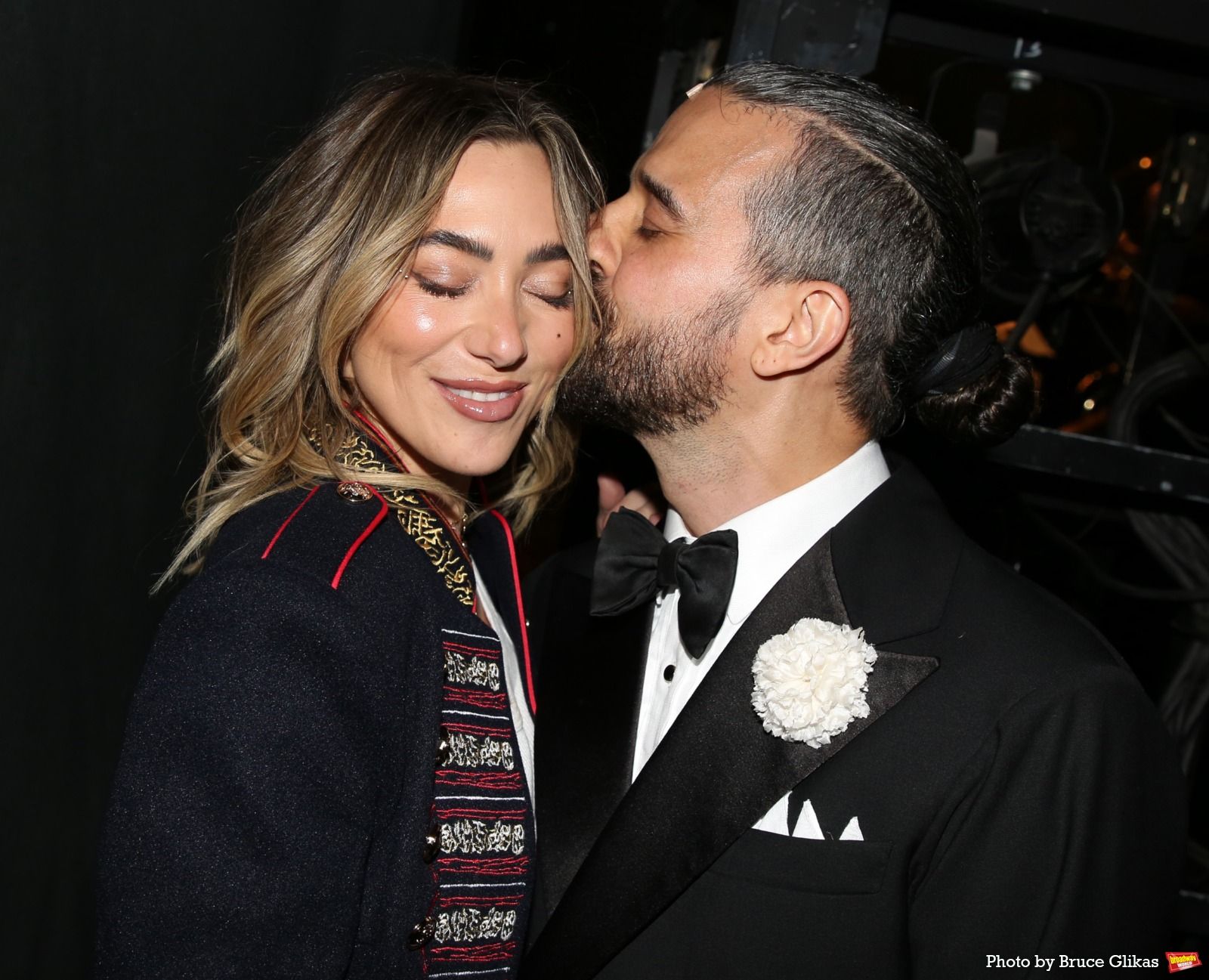 Photos: Go Backstage with Mark Ballas & Whitney Leavitt at CHICAGO — photo 23 of 28