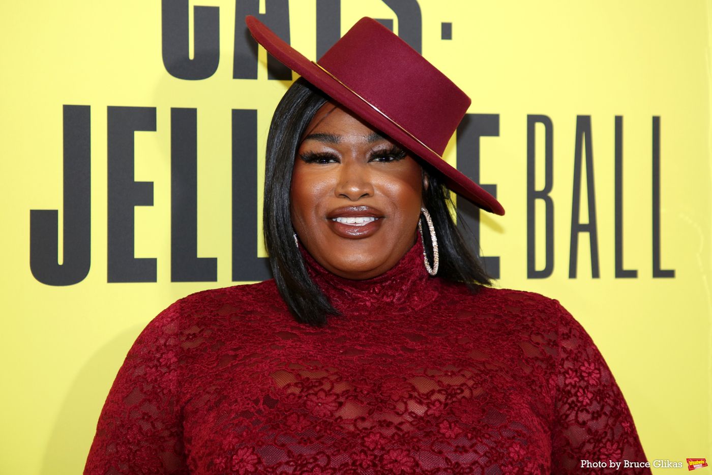 Photos: All the Best Opening Night Looks from The Cast of CATS: THE JELLICLE BALL Photos: All the Best Opening Night Looks from The Cast of CATS: THE JELLICLE BALL Image