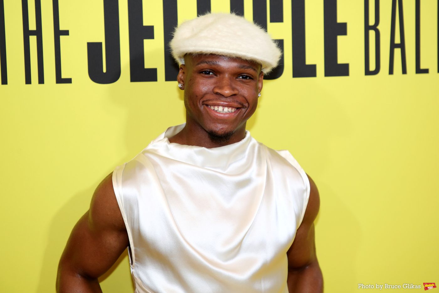 Photos: All the Best Opening Night Looks from The Cast of CATS: THE JELLICLE BALL Photos: All the Best Opening Night Looks from The Cast of CATS: THE JELLICLE BALL Image