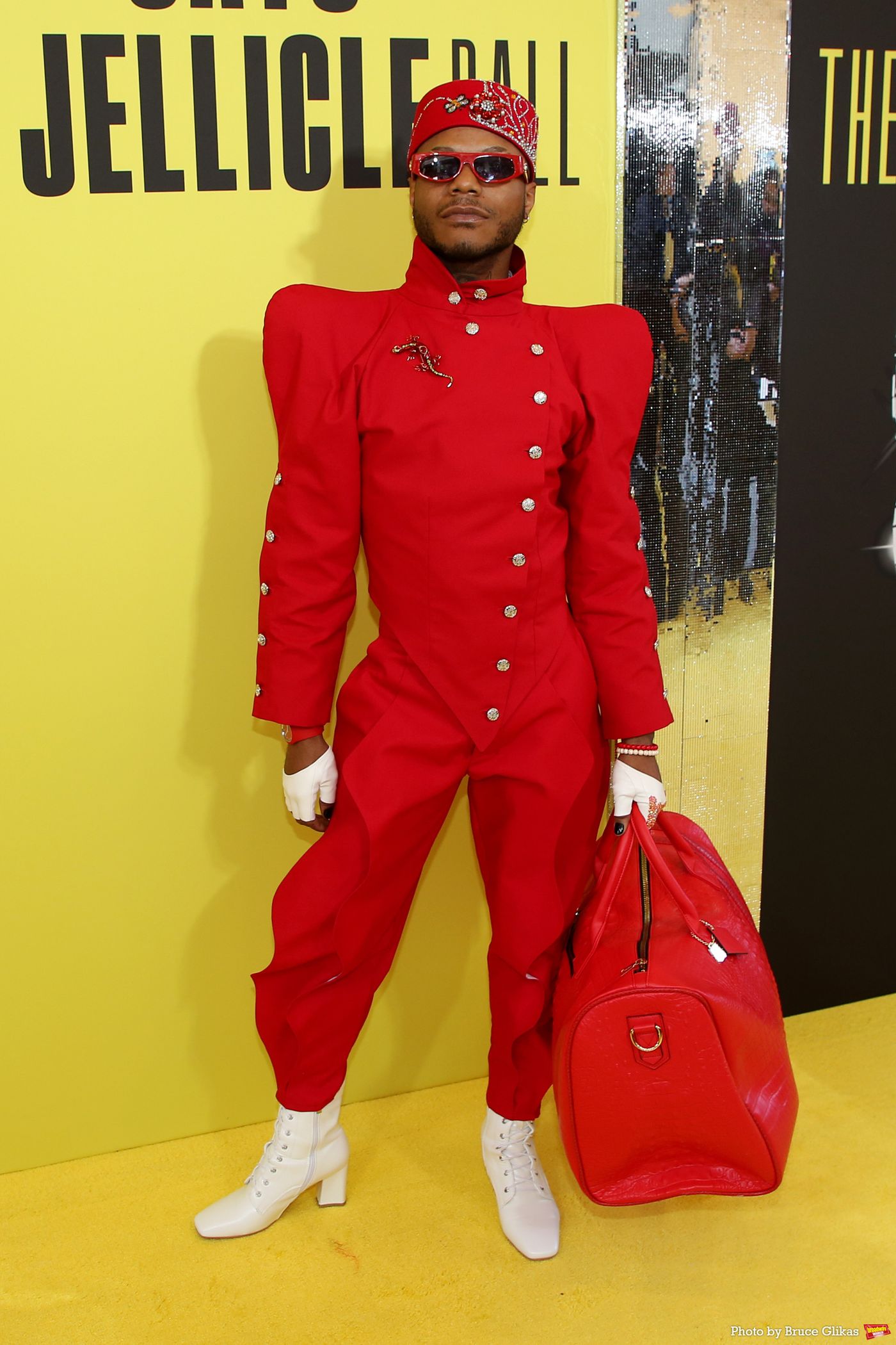 Photos: All the Best Opening Night Looks from The Cast of CATS: THE JELLICLE BALL Photos: All the Best Opening Night Looks from The Cast of CATS: THE JELLICLE BALL Image