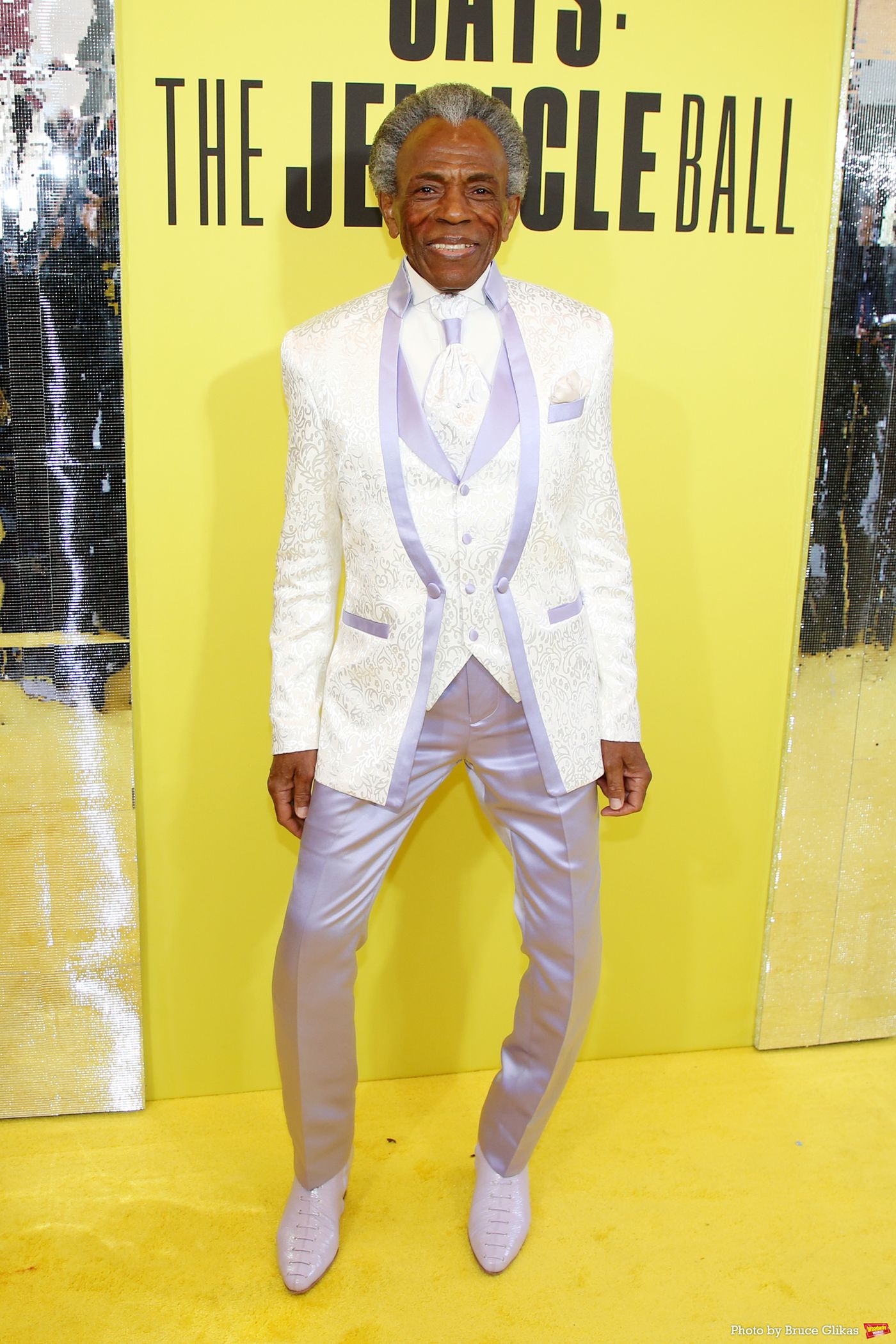 Photos: All the Best Opening Night Looks from The Cast of CATS: THE JELLICLE BALL Photos: All the Best Opening Night Looks from The Cast of CATS: THE JELLICLE BALL Image