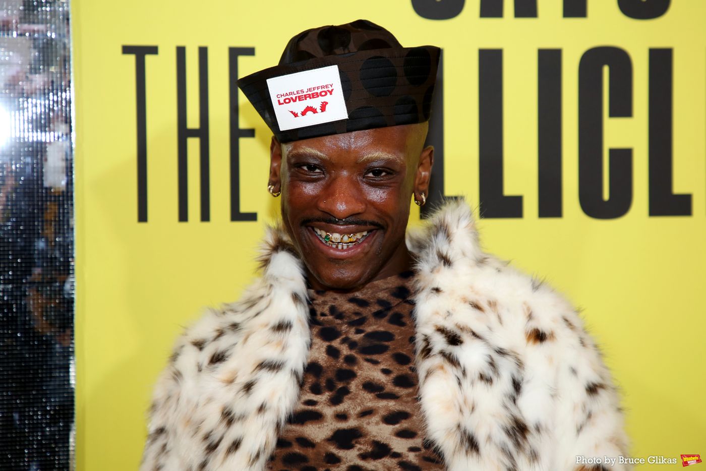 Photos: All the Best Opening Night Looks from The Cast of CATS: THE JELLICLE BALL Photos: All the Best Opening Night Looks from The Cast of CATS: THE JELLICLE BALL Image