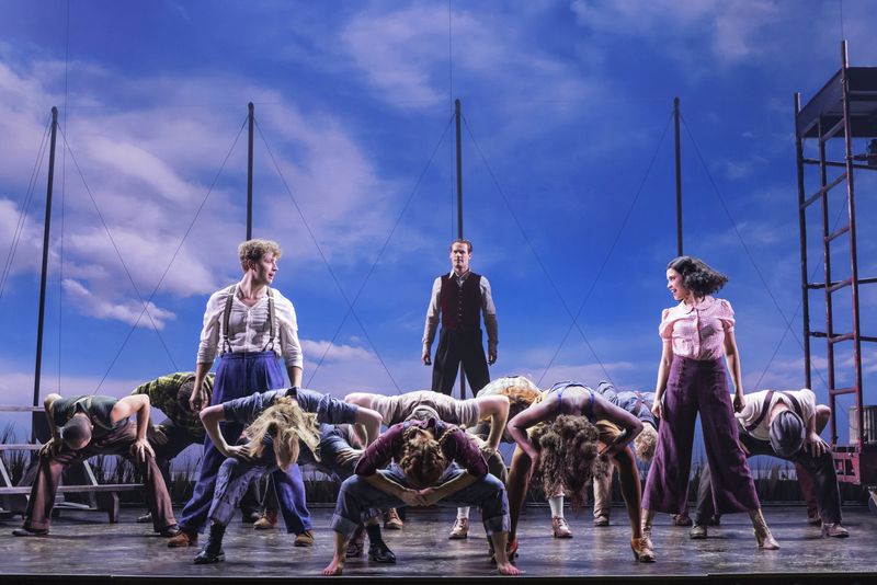 Review: WATER FOR ELEPHANTS at Proctors Image