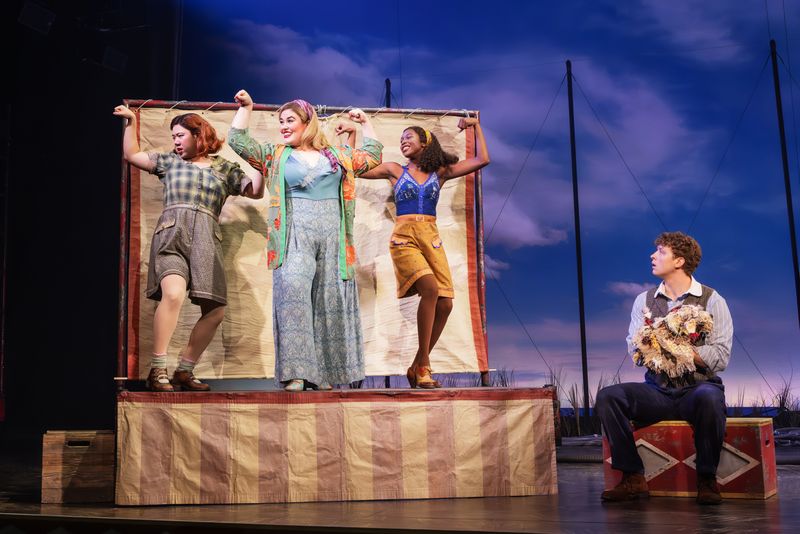 Review: WATER FOR ELEPHANTS at Proctors Image